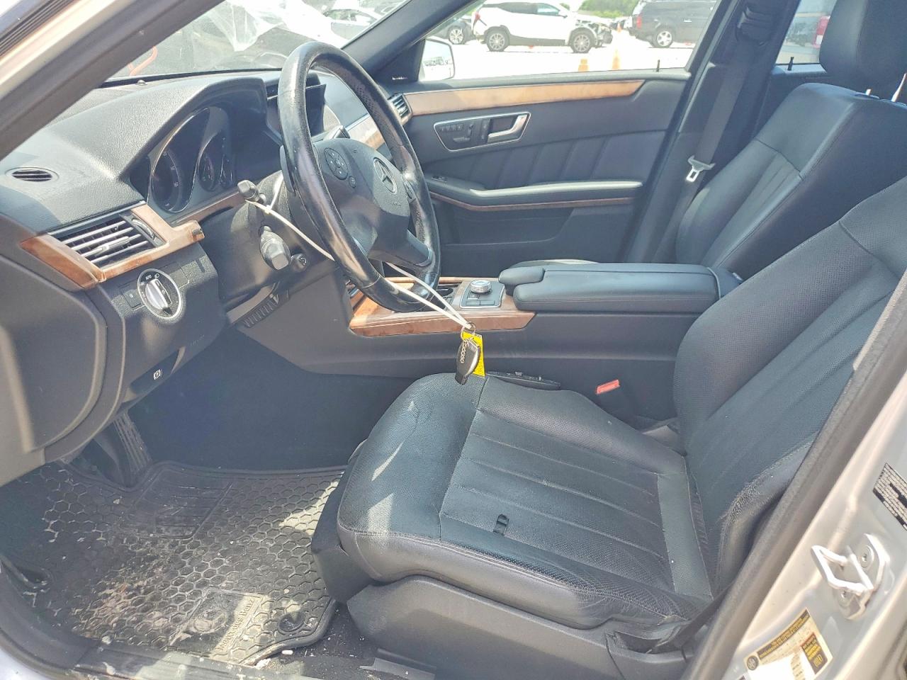 2012 Mercedes-Benz E-Class VIN WDDHF9BB6CA528408 COPART salvage auction — Mechanical, TX - CERTIFICATE OF TITLE, sold $2,650 on 2026-07-09 (photo 7)