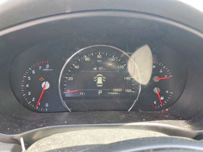 2019 Kia VIN 5XYPHDA57KG447639 COPART salvage auction — MINOR DENT/SCRATCHES, FL - CERTIFICATE OF TITLE, sold $2,400 on 2026-07-29 (photo 9)