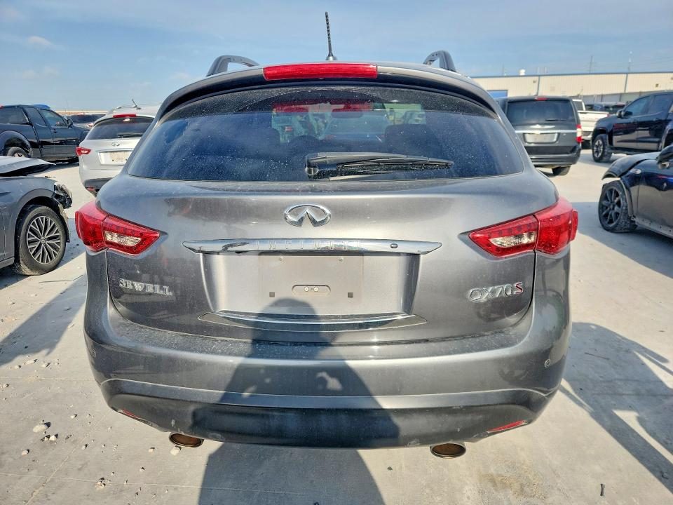 2017 Infiniti Qx70 VIN JN8CS1MU8HM143779 COPART salvage auction — NORMAL WEAR, Tx - Certificate Of Title, sold $1,750 on 2026-07-04 (photo 6)