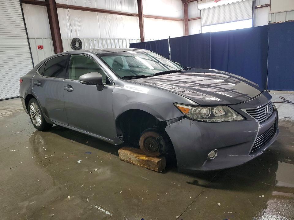2015 Lexus Es 350 VIN JTHBK1GG1F2204359 COPART salvage auction — FRONT END, Va - Certificate Of Title, sold $2,650 on 2026-07-16 (photo 4)