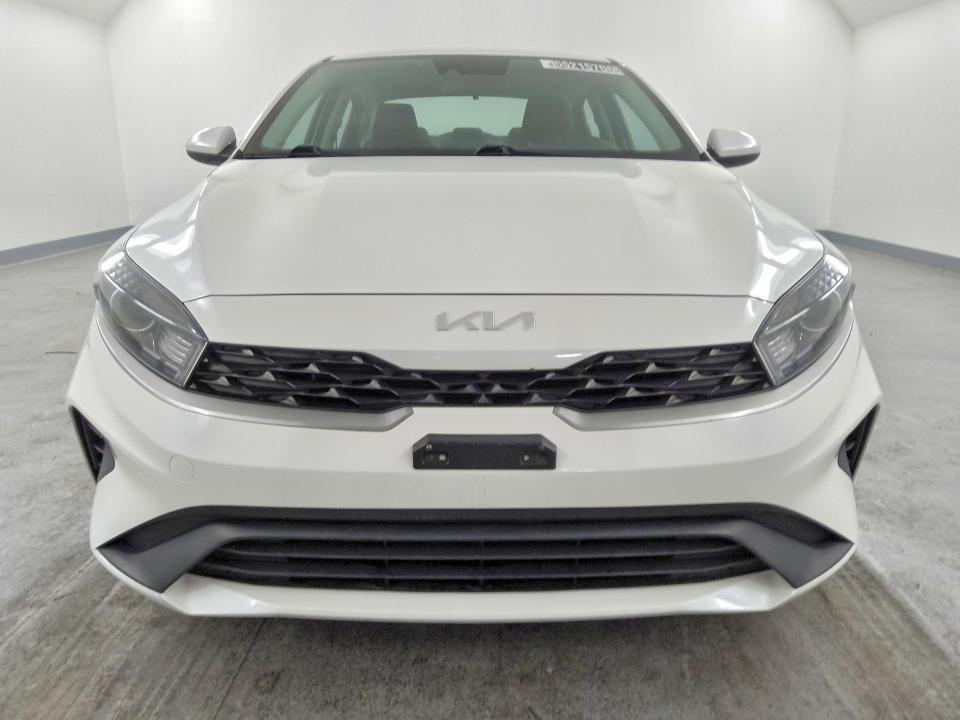 2022 Kia Forte VIN 3KPF24AD3NE499534 COPART salvage auction — NORMAL WEAR, CA - CERTIFICATE OF TITLE, sold $9,400 on 2026-07-14 (photo 5)