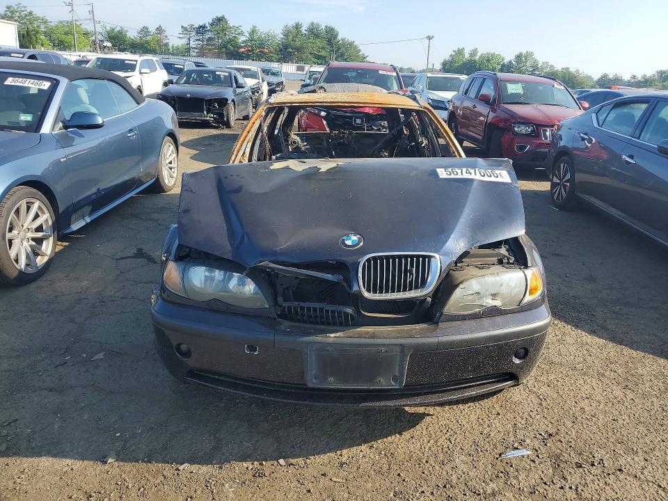 2004 BMW 3 series VIN WBAEP334X4PF04165 COPART salvage auction — BURN, Ct - Cert Of Title-Salvage, sold $450 on 2026-07-24 (photo 5)