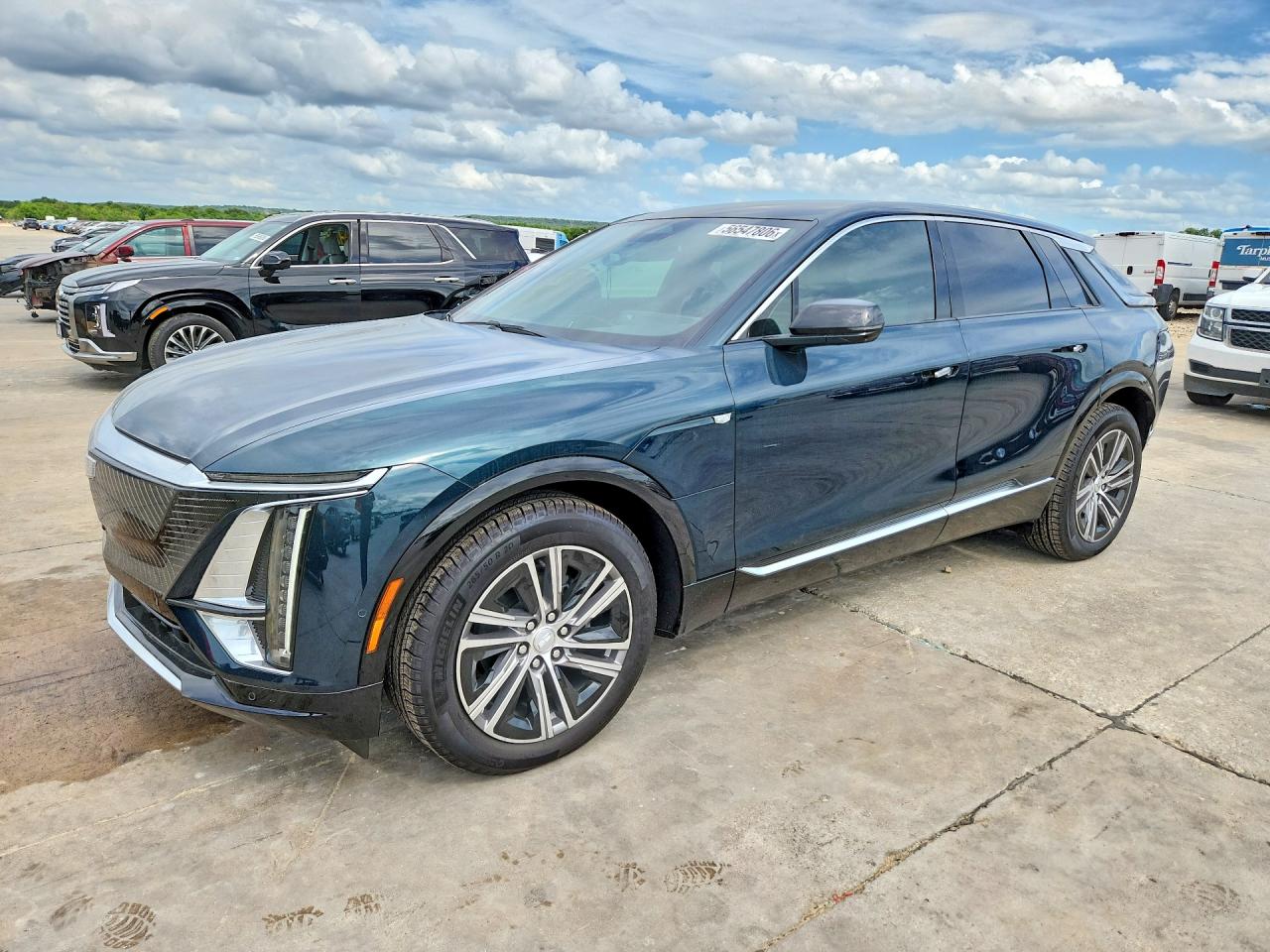 2026 Cadillac Lyriq VIN 1GYKPNRKXTZ306154 — COPART salvage auction photo
