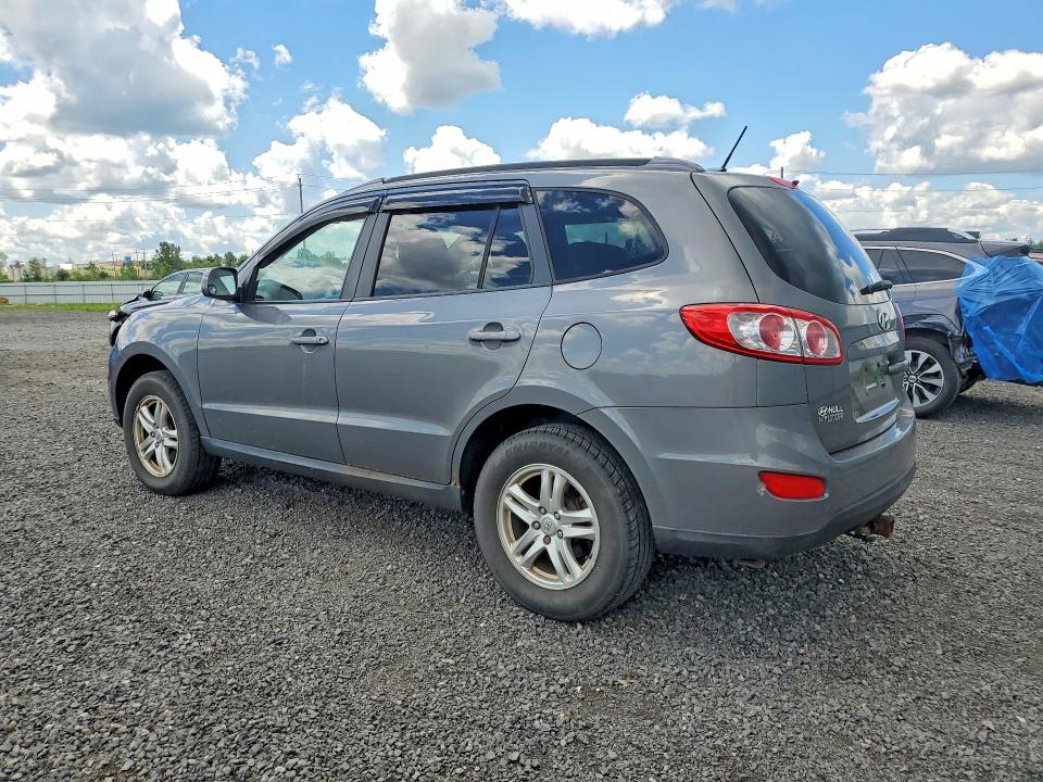 2010 Hyundai Santa fe VIN 5NMSGDAGXAH393403 COPART salvage auction — MINOR DENT/SCRATCHES, On - Permit No Brand - Unfit, sold $875 on 2026-07-03 (photo 2)
