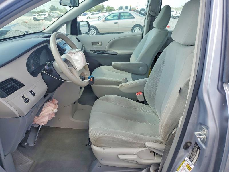 2012 Toyota Sienna VIN 5TDZK3DC6CS196583 COPART salvage auction — FRONT END, Fl - Cert Of Title Slvg Rebuildable, sold $1,150 on 2026-07-14 (photo 7)