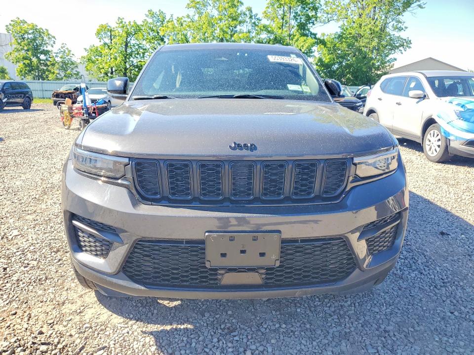 2024 Jeep Cherokee VIN 1C4RJHAGXRC261694 COPART salvage auction — REAR END, Ny - Mv-907A Dism-Unsatisfied Lien, sold $2,750 on 2026-08-12 (photo 5)