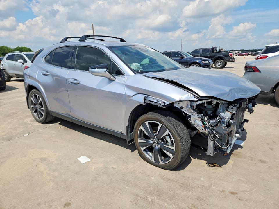 2024 Lexus Ux VIN JTHP6JBH6R2174287 COPART salvage auction — FRONT END, Tx - Salvage Vehicle Title (P), sold $3,450 on 2026-07-09 (photo 4)