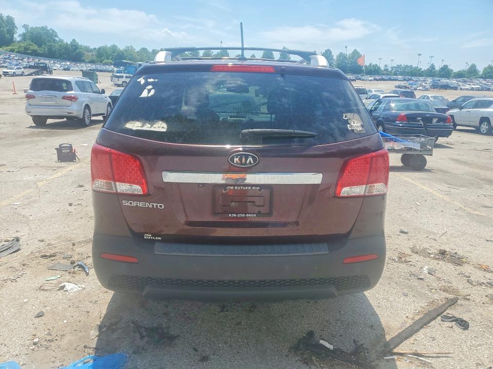 2013 Kia Sorento VIN 5XYKT4A25DG325329 COPART salvage auction — FRONT END, Mo - Certificate Of Title, sold $875 on 2026-07-10 (photo 6)