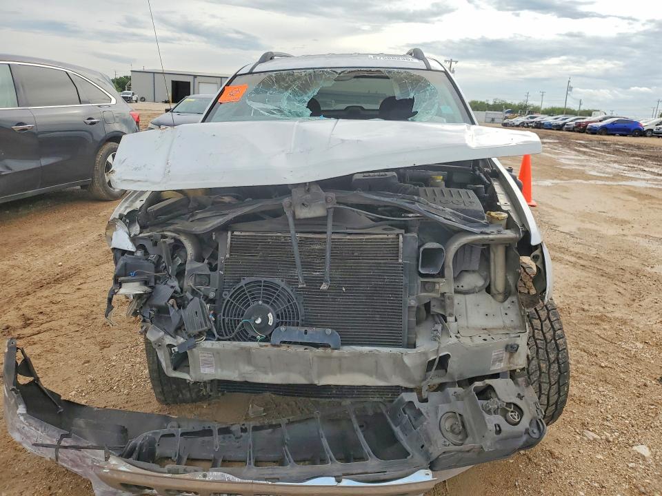 2002 Jeep Grand cherokee VIN 1J4GX48S42C323485 COPART salvage auction — FRONT END, Tx - Salvage Vehicle Title, sold $175 on 2026-07-02 (photo 5)