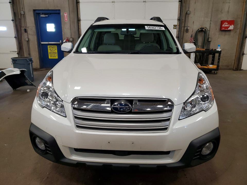 2014 Subaru Outback VIN 4S4BRCCC1E3269731 COPART salvage auction — REAR END, Mn - Cert Of Title-Salvage, sold $2,950 on 2026-07-02 (photo 5)