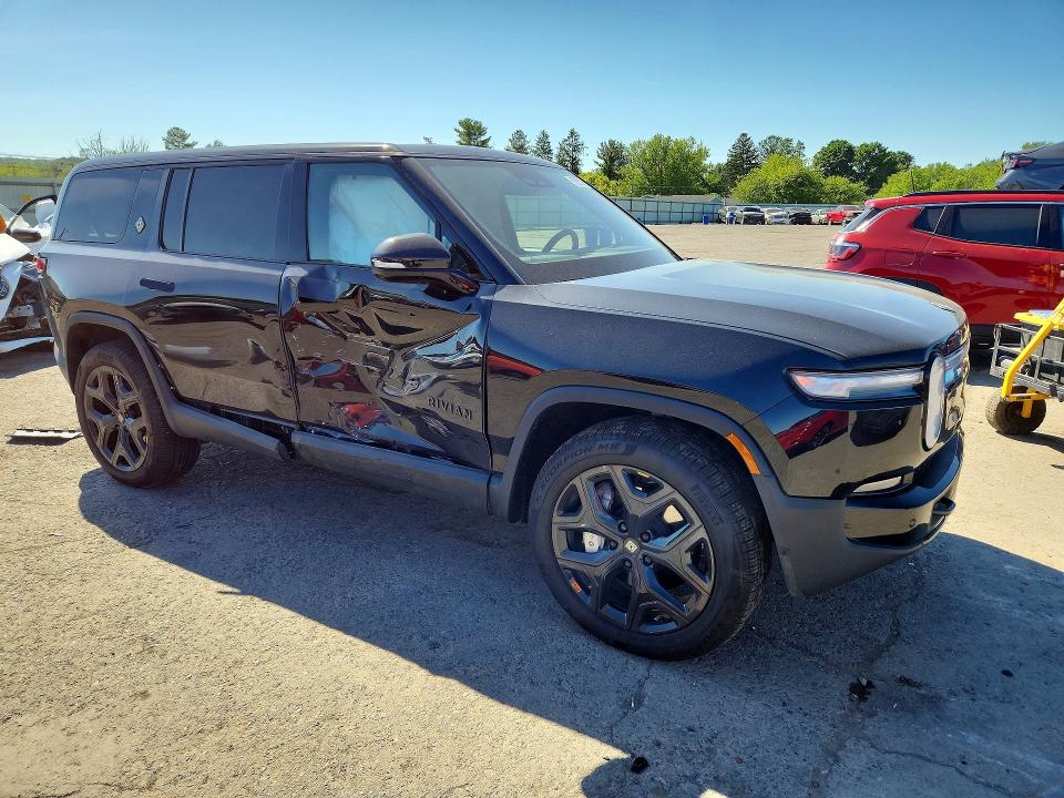 2025 Rivian VIN 7PDSGBBA6SN063849 COPART salvage auction — SIDE, Pa - Certificate Of Salvage, sold $19,100 on 2026-07-21 (photo 4)
