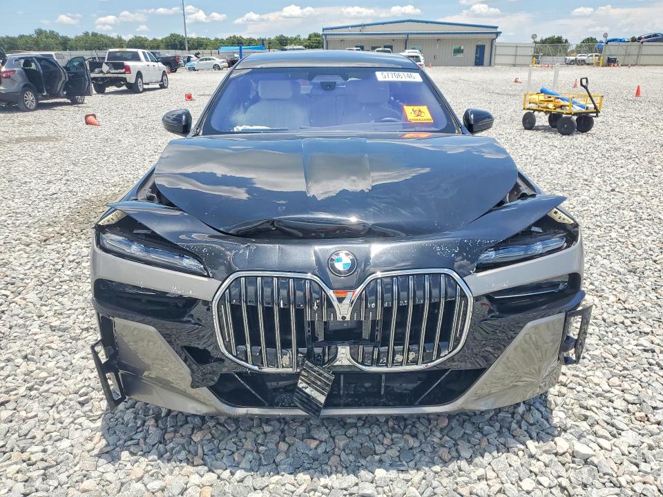 2023 BMW 7er VIN WBA33EJ02PCL76964 COPART salvage auction — FRONT END, Fl - Cert Of Title Slvg Rebuildable, sold $37,000 on 2026-07-07 (photo 5)