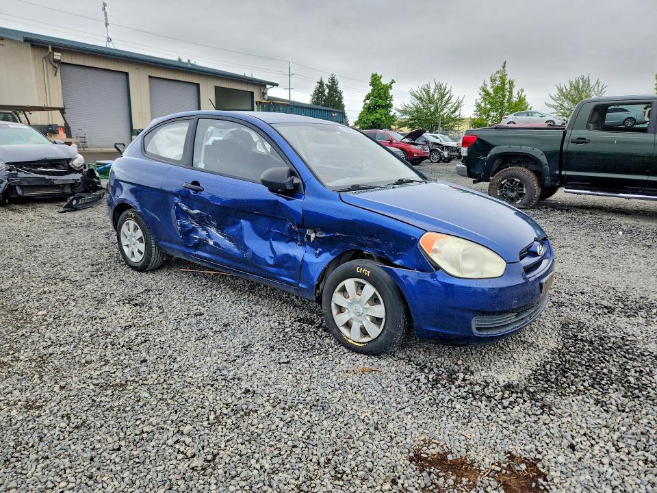 2007 Hyundai Accent VIN KMHCM36C87U038661 COPART salvage auction — SIDE, OR - SALVAGE TITLE CERTIFICATE, sold $200 on 2026-07-28 (photo 4)