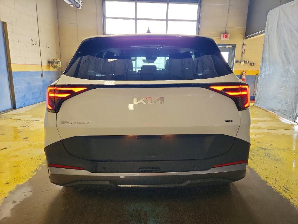 2026 Kia Sportage VIN 5XYK2CDF2TG361957 COPART salvage auction — SIDE, PA - CERT OF TITLE, sold $14,300 on 2026-07-08 (photo 6)