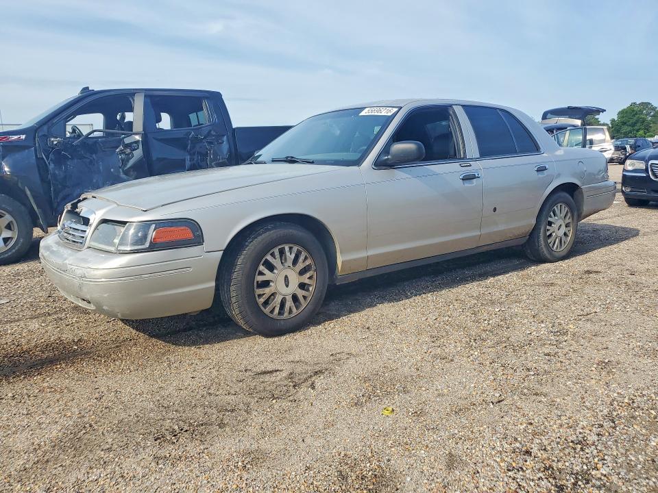 2004 Ford Crown victoria VIN 2FAFP74W54X125571 — COPART salvage auction photo