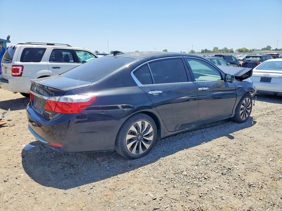 2014 Honda Accord VIN JHMCR5F7XEC000273 COPART salvage auction — FRONT END, Ca - Dis/Dlr/Exp Only Salvage Cert (P), sold $300 on 2026-07-28 (photo 3)