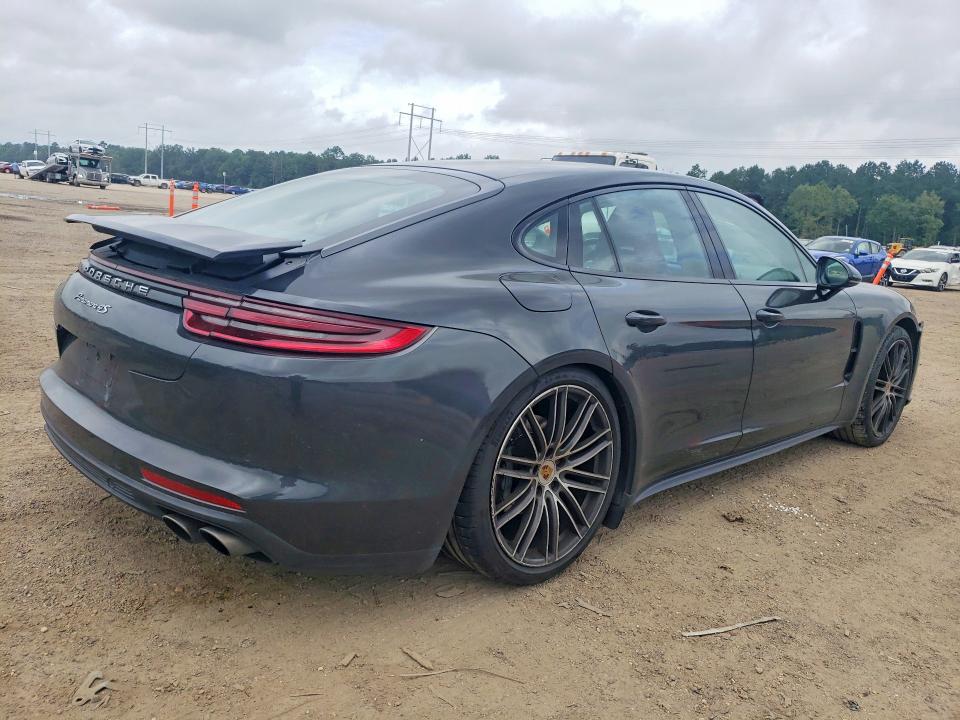 2017 Porsche Panamera VIN WP0AB2A79HL122131 COPART salvage auction — FRONT END, LA - CERT OF TITLE-SALVAGE, sold $11,500 on 2026-07-17 (photo 3)