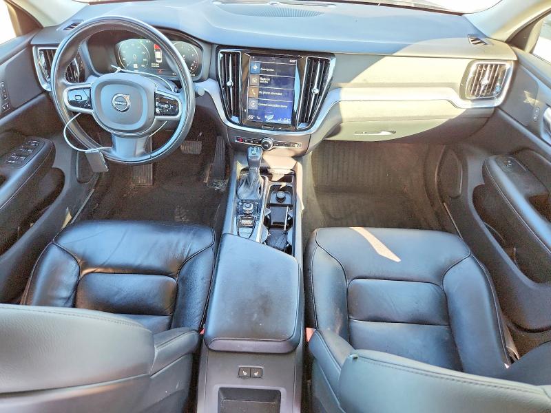 2020 Volvo VIN 7JRA22TK0LG066732 COPART salvage auction — REAR END, IL - SALVAGE CERTIFICATE, sold $4,900 on 2026-07-28 (photo 8)