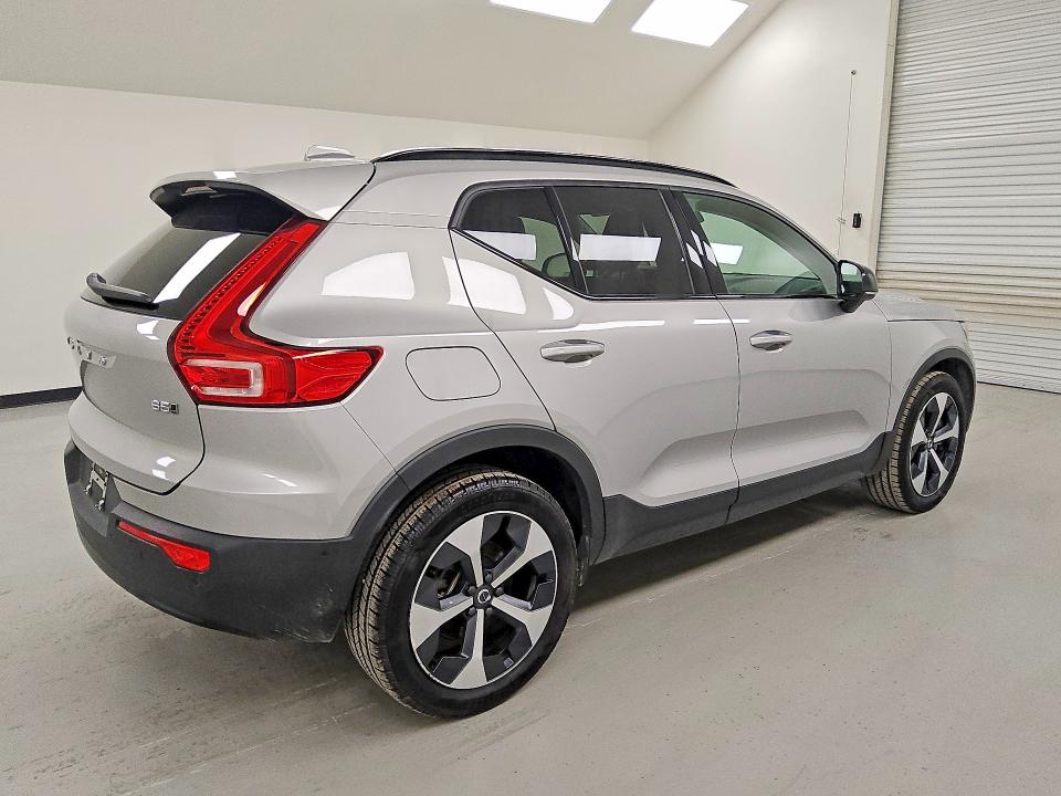 2025 Volvo Xc40 VIN YV4L12UC0S2567081 COPART salvage auction — MINOR DENT/SCRATCHES, Tx - Certificate Of Title, sold $11,200 on 2026-07-21 (photo 3)