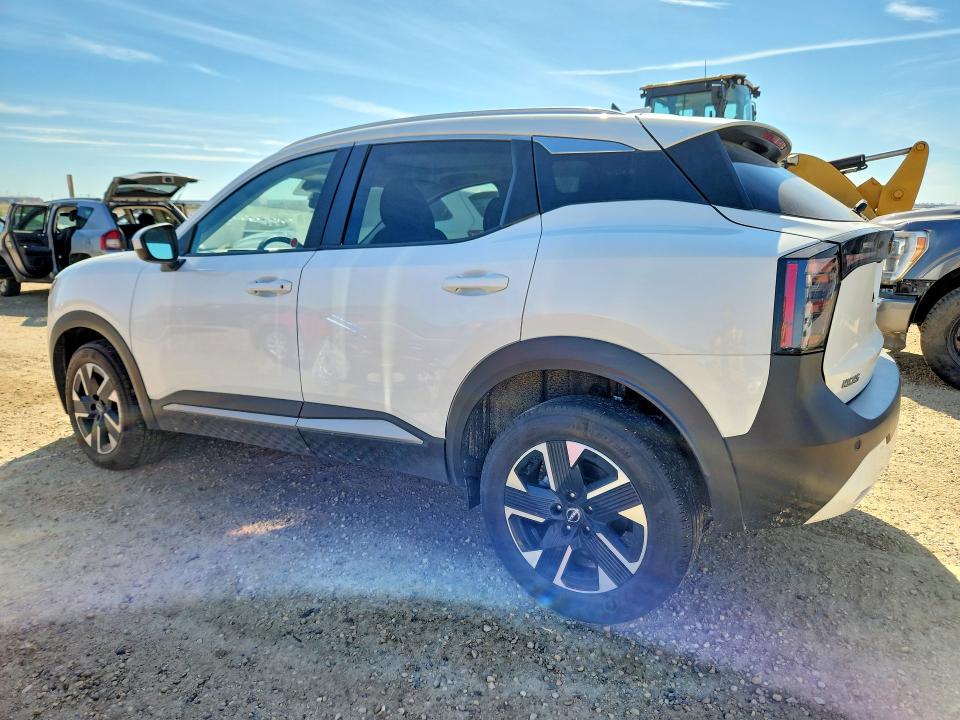 2025 Nissan Kicks VIN 3N8AP6CB7SL415973 COPART salvage auction — UNDERCARRIAGE, Ab - Bos - Salvage, sold $10,800 on 2026-07-16 (photo 2)