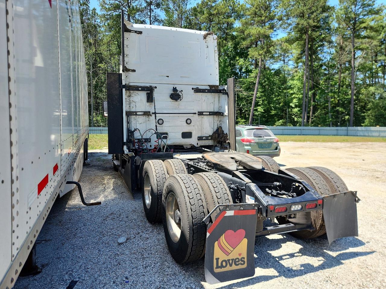 2025 Volvo VIN 4V4BC9EHXSN691504 COPART salvage auction — Rollover, FL - CERTIFICATE OF TITLE (P), sold $45,000 on 2026-07-23 (photo 3)