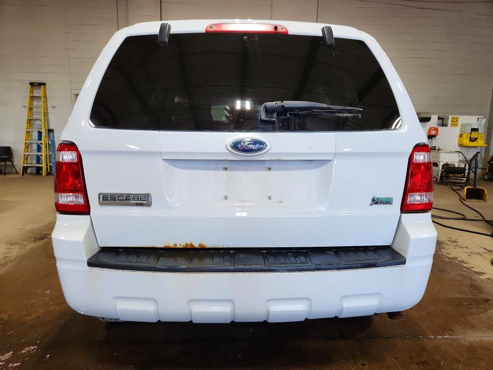 2011 Ford Escape hybrid VIN 1FMCU5K34BKB92676 COPART salvage auction — MINOR DENT/SCRATCHES, Ct - Certificate Of Title, sold $575 on 2026-07-02 (photo 6)