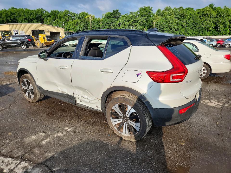 2023 Volvo Xc40 VIN YV4ED3UW8P2072621 COPART salvage auction — SIDE, Ny - Mv-907A Salvage Certificate, sold $10,200 on 2026-08-17 (photo 2)