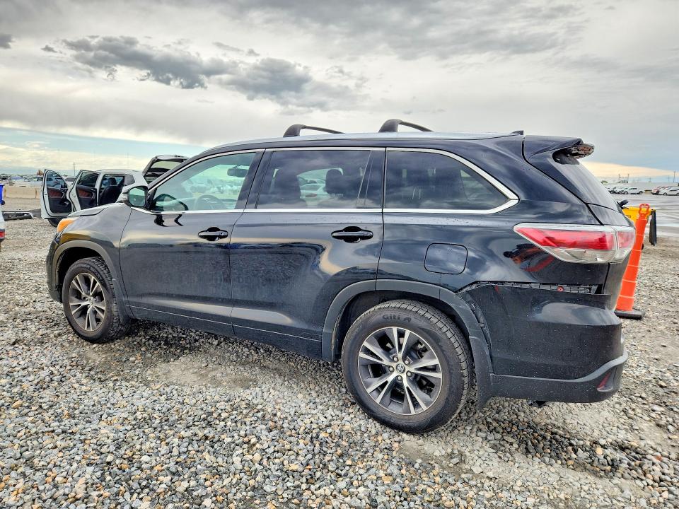 2016 Toyota Highlander VIN 5TDJKRFH6GS277811 COPART salvage auction — REAR END, Co - Salvage Title, sold $7,100 on 2026-07-28 (photo 2)