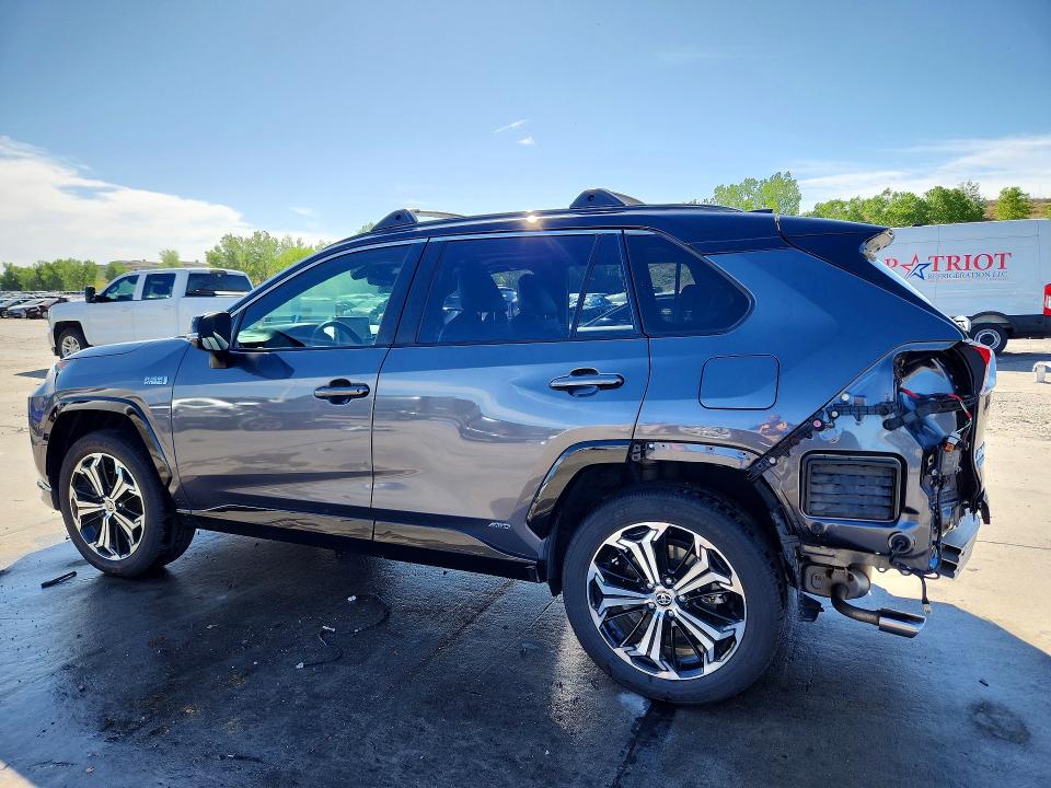 2021 Toyota Rav 4 VIN JTMFB3FV2MD035758 COPART salvage auction — REAR END, CO - PUBLIC - SALVAGE TITLE, sold $20,400 on 2026-07-27 (photo 2)