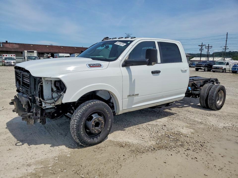 2022 Ram 3500 VIN 3C7WRSCL2NG238858 COPART salvage auction — FRONT END, Il - Certificate Of Title, sold $12,000 on 2026-07-27 (photo 1)