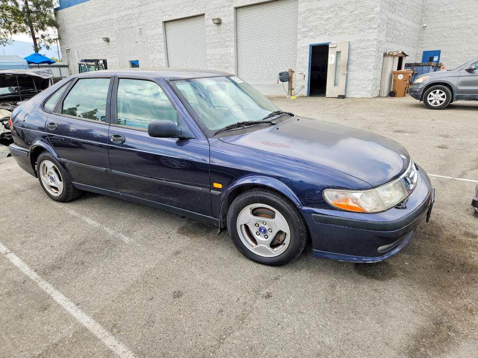 1999 Saab 9-3 VIN YS3DD58NXX2050950 COPART salvage auction — MINOR DENT/SCRATCHES, CA - APP FOR DUP CLEAN OR AC, sold $150 on 2026-08-13 (photo 4)
