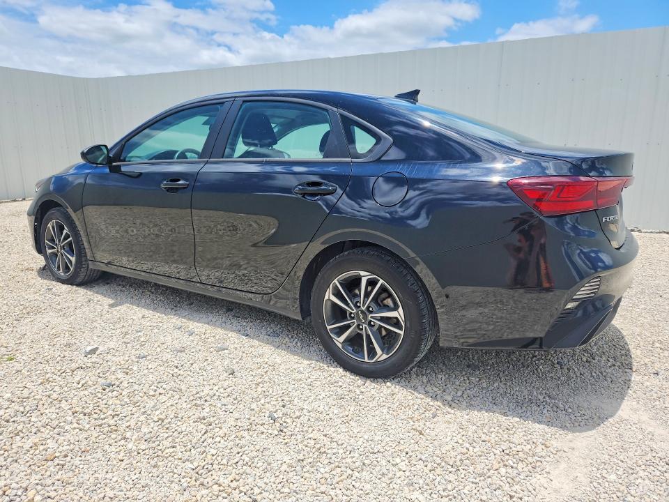 2024 Kia Forte VIN 3KPF24ADXRE752483 COPART salvage auction — NORMAL WEAR, FL - CERTIFICATE OF TITLE, sold $10,100 on 2026-08-24 (photo 2)