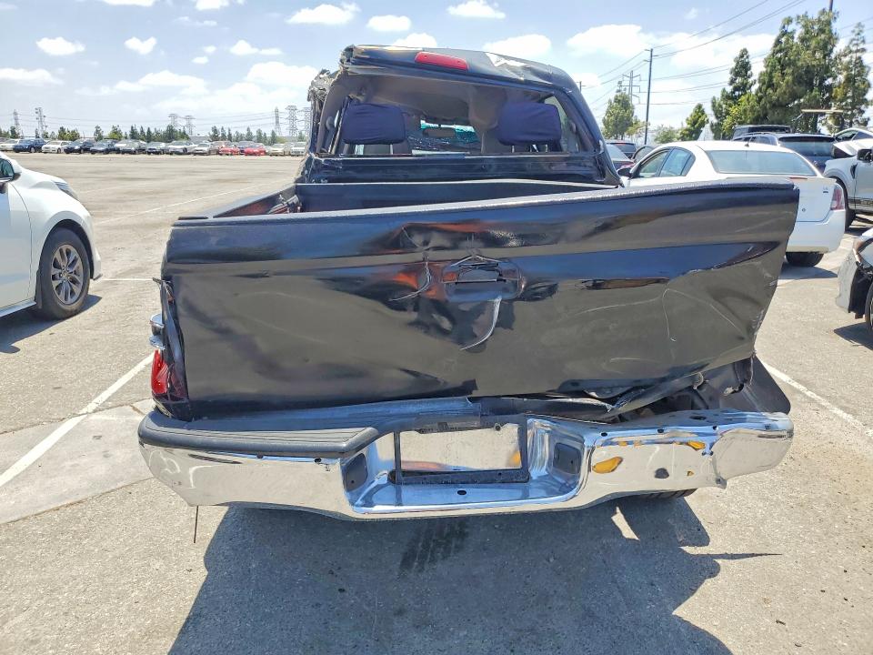 2004 Toyota Tacoma VIN 5TEGM92N24Z380111 COPART salvage auction — ROLLOVER, Ca - Salvage Certificate, sold $700 on 2026-07-16 (photo 6)