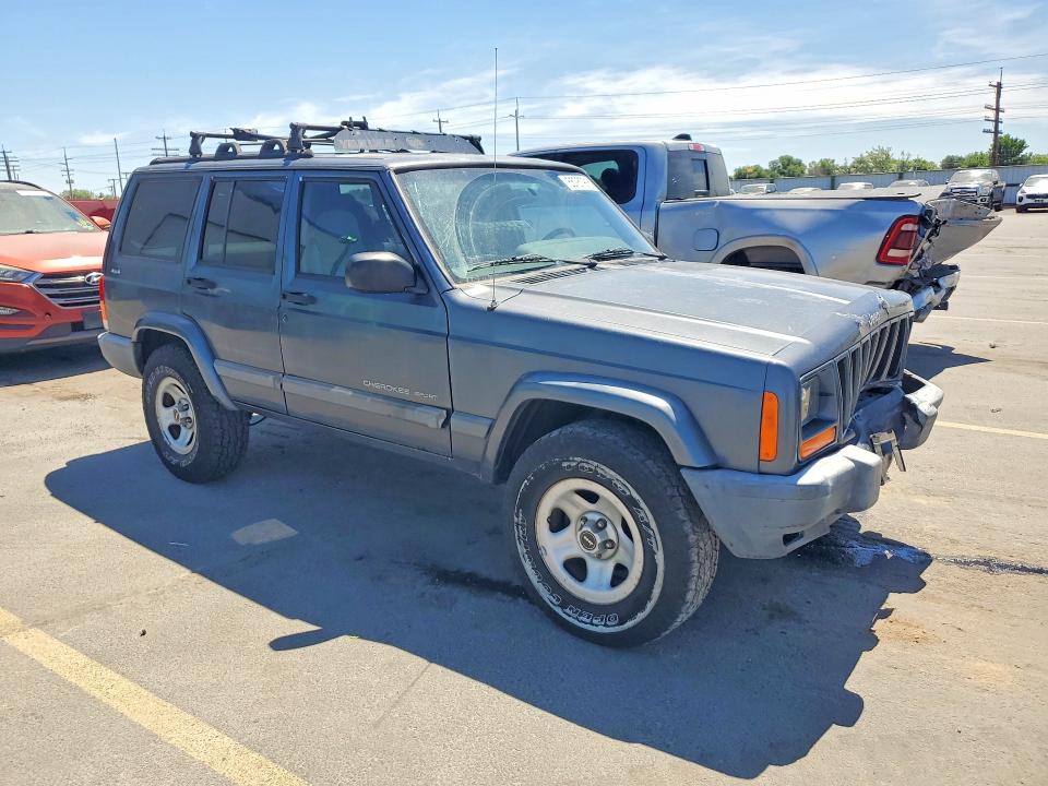 2001 Jeep VIN 1J4FF48S21L600566 COPART salvage auction — FRONT END, Id - Salvage Certificate Of Title, sold $1,350 on 2026-07-02 (photo 4)