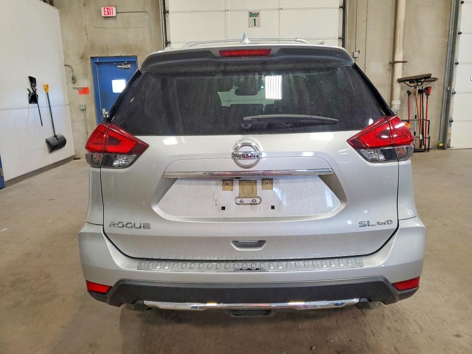 2017 Nissan VIN JN8AT2MV3HW283875 COPART salvage auction — FRONT END, Mn - Cert Of Title-Salvage, sold $3,650 on 2026-07-14 (photo 6)