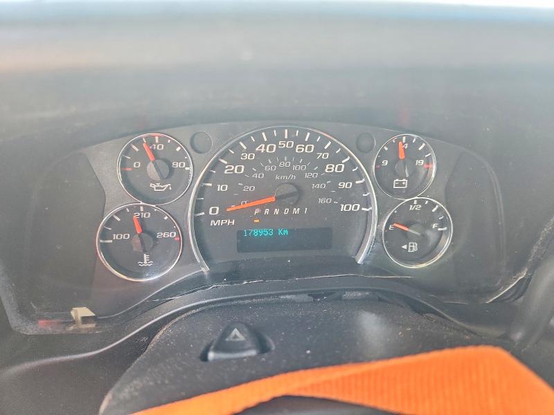 2018 Gmc VIN 7GZ37TCG8JN900736 COPART salvage auction — NORMAL WEAR, Ut - Certificate Of Title, sold $750 on 2026-07-29 (photo 9)
