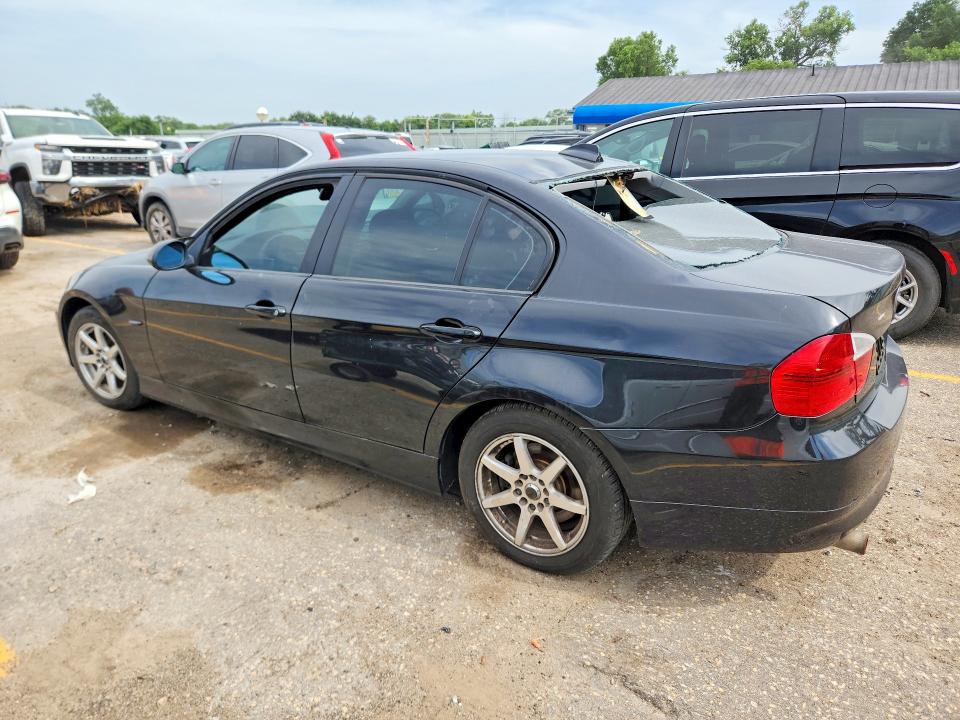 2007 BMW 3er VIN WBAVC93567K031676 COPART salvage auction — WATER/FLOOD, Ks - Cert Of Title-Salvage, sold $375 on 2026-07-22 (photo 2)