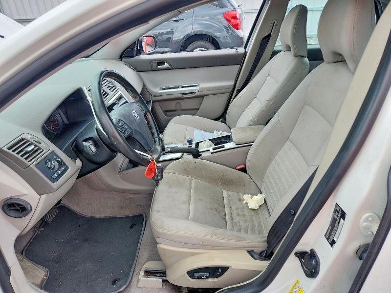 2010 Volvo S40 VIN YV1390MS8A2510059 COPART salvage auction — BIOHAZARD/CHEMICAL, WI - CERTIFICATE OF TITLE, sold $225 on 2026-08-03 (photo 7)