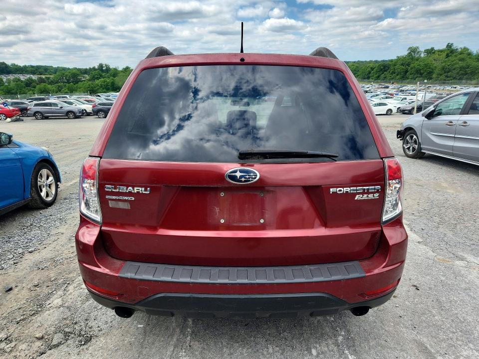 2011 Subaru Forester VIN JF2SHADC2BH730817 COPART salvage auction — MINOR DENT/SCRATCHES, Wv - Non Public Clean Title, sold $400 on 2026-07-10 (photo 6)