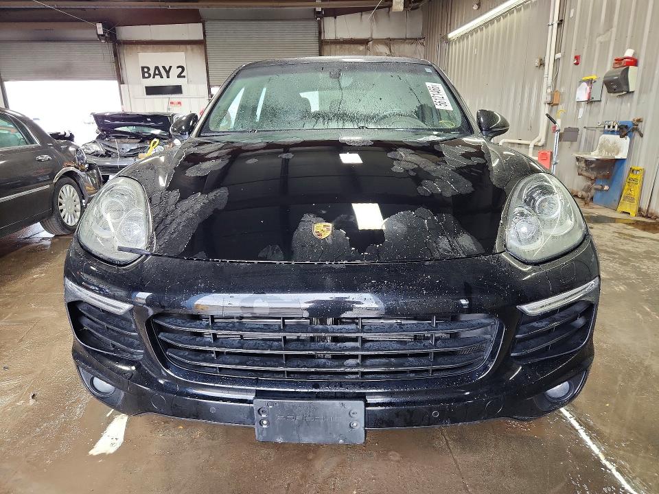2017 Porsche VIN WP1AA2A22HKA86648 COPART salvage auction — REAR END, Il - Salvage Certificate, sold $6,500 on 2026-08-18 (photo 5)