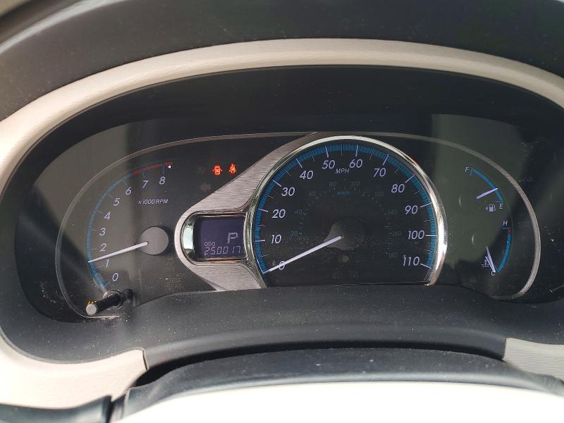 2011 Toyota Sienna VIN 5TDYK3DC4BS043016 COPART salvage auction — FRONT END, MO - SALVAGE CERTIFICATE OF TITLE, sold $150 on 2026-07-28 (photo 9)