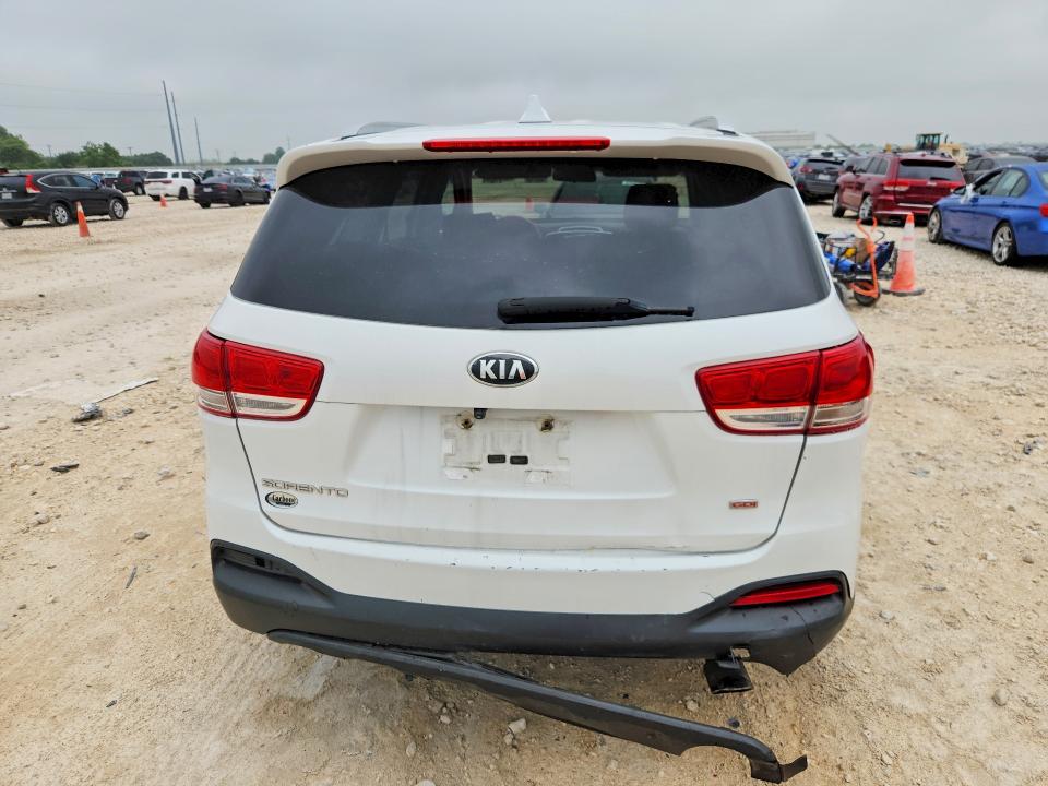 2016 Kia Sorento VIN 5XYPG4A30GG053215 COPART salvage auction — REAR END, TX - SALVAGE VEHICLE TITLE, sold $1,400 on 2026-07-02 (photo 6)