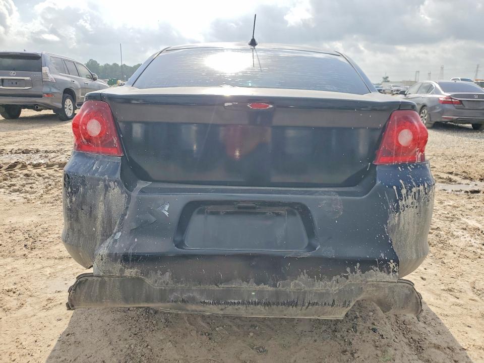 2012 Dodge VIN 1C3CDZCB6CN148040 COPART salvage auction — FRONT END, Tx - Bonded Title - Salvage, sold $250 on 2026-07-10 (photo 6)