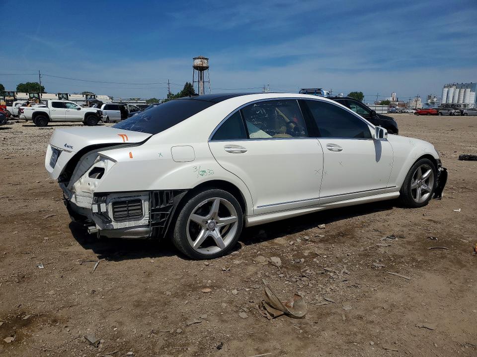 2012 Mercedes-benz S-klasse VIN WDDNG9EB0CA469920 COPART salvage auction — FRONT END, Il - Salvage Certificate, sold $4,400 on 2026-07-08 (photo 3)