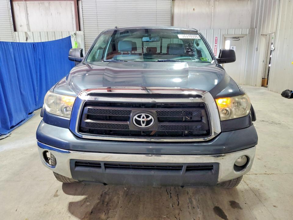 2010 Toyota Tundra VIN 5TFUW5F15AX117336 COPART salvage auction — MINOR DENT/SCRATCHES, WV - CERTIFICATE OF TITLE (P), sold $3,950 on 2026-07-23 (photo 5)