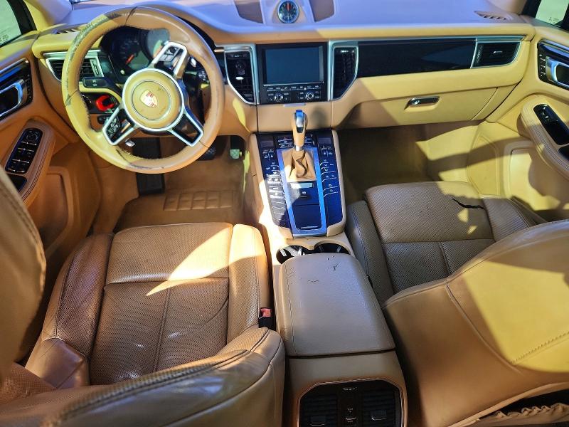 2016 Porsche Macan VIN WP1AB2A5XGLB47521 COPART salvage auction — MINOR DENT/SCRATCHES, LA - CERTIFICATE OF TITLE, sold $3,200 on 2026-07-29 (photo 8)