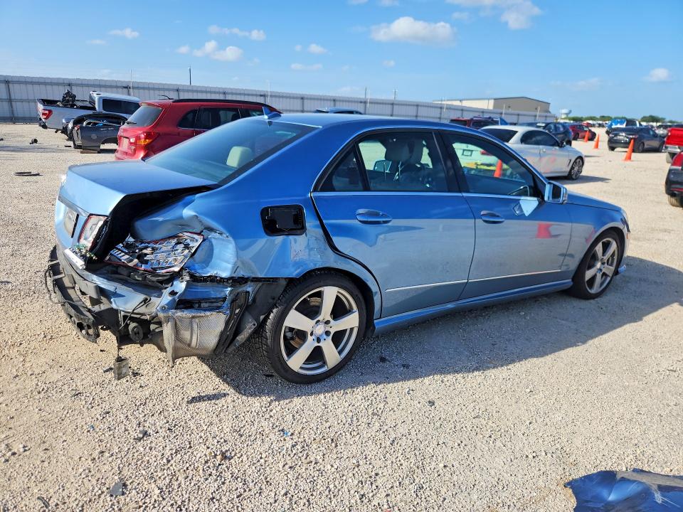 2011 Mercedes-benz E-class VIN WDDHF5GB0BA473048 COPART salvage auction — REAR END, Tx - Salvage Vehicle Title, sold $200 on 2026-07-09 (photo 3)