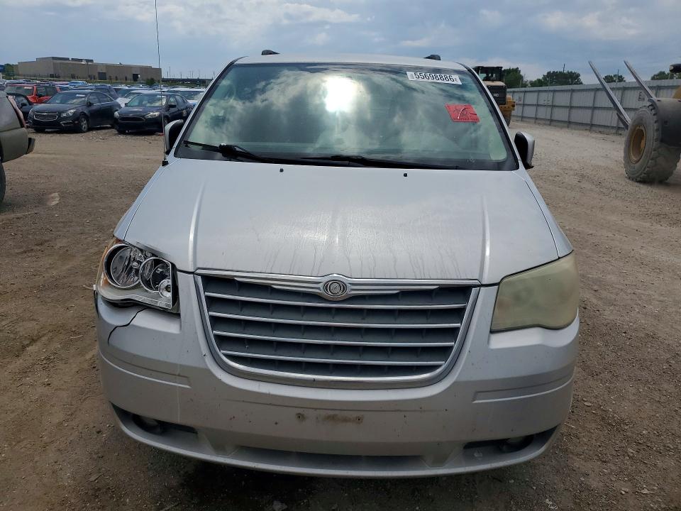 2010 Chrysler Town & country VIN 2A4RR5D19AR309187 COPART salvage auction — FRONT END, Ia - Cert Of Title-Salvage Title, sold $80 on 2026-07-31 (photo 5)
