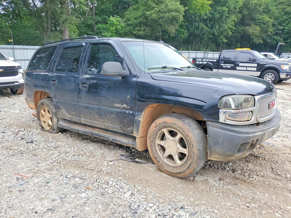 2002 Gmc Yukon VIN 1GKEK63U72J320029 COPART salvage auction — REAR END, Al - Cert Of Title-Salvage Title, sold $275 on 2026-07-28 (photo 4)