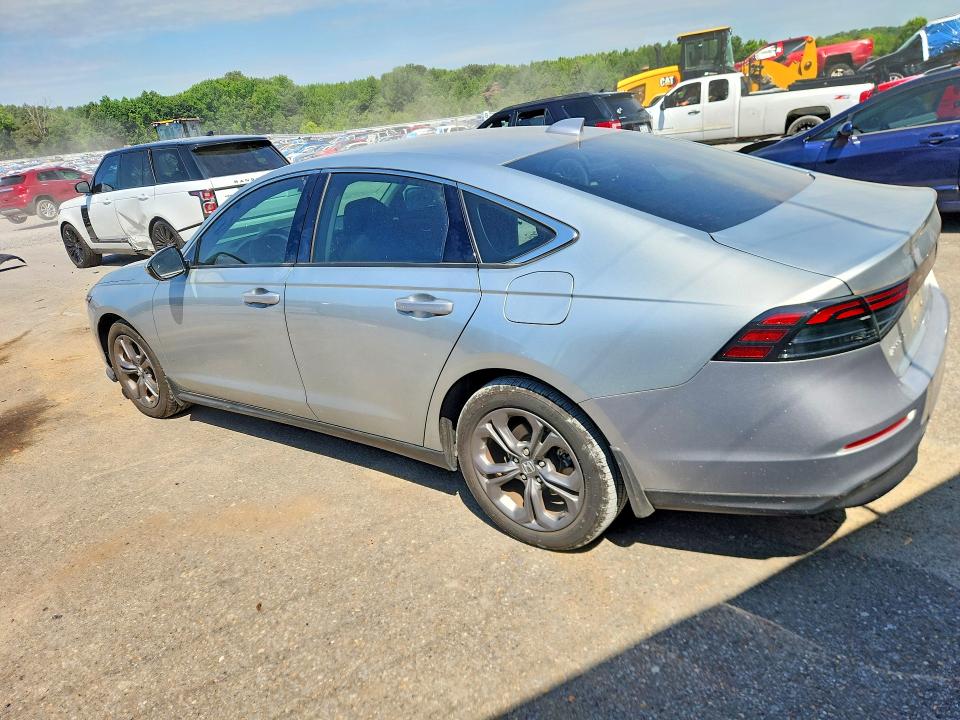 2024 Honda Accord VIN 1HGCY1F31RA087137 COPART salvage auction — SIDE, Tn - Salvage Certificate, sold $9,200 on 2026-07-30 (photo 2)